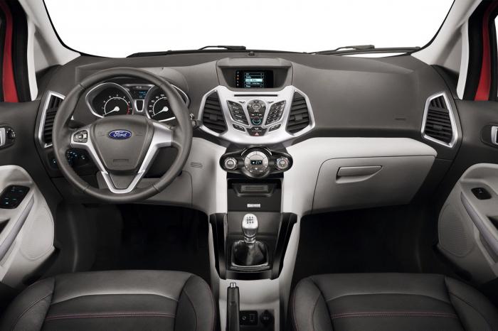 Ford EcoSport 2014 specificaties