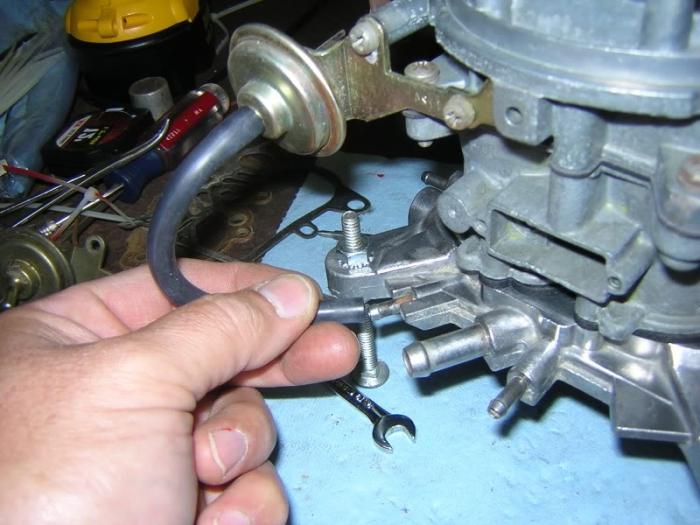 Aanpassen van de carburateur - de basis van reparatie