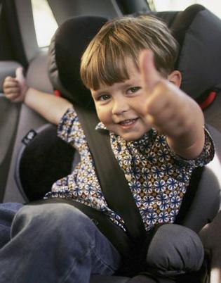Regels voor het vervoer van kinderen in de auto